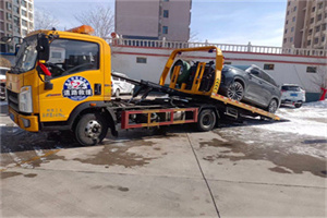 长桥救援拖车费用怎么算